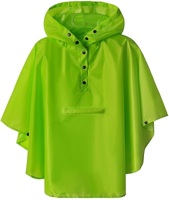 Mantello da pioggia in poliestere Cartone animato Ragazzi e ragazze carini Viaggio a scuola Abbigliamento da pioggia con borsa Bit Poncho