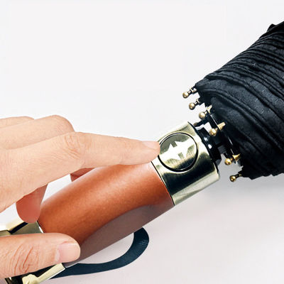 Commerciale Tre volte rinforzato ombrello a prova di vento con 25 pollici grande superficie ombrello