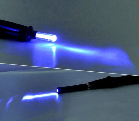 23 pollici 8K LED Light Up ombrello con 105 cm di diametro aperto e tessuto Pongee a secco rapido