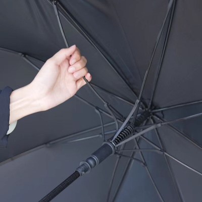 Golf Straight Windproof Umbrella per la personalizzazione agile della catena di approvvigionamento in argento di titanio