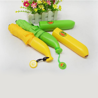 Controllo manuale Banana Umbrella per bambini Cute Cloud Design e cornice in lega durevole