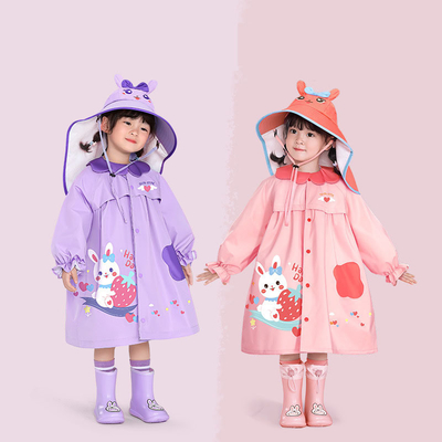 Mantello da pioggia per bambini con design di borsa scolastica in stile cappuccio in Treasure Kindergarten