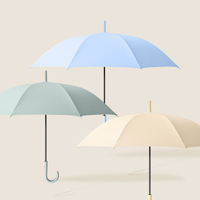 Semplice e pratico ombrello in tessuto Pongee 190T personalizzato con design a manico lungo