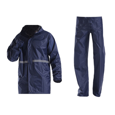 Cappotto universale maschile e pantaloni riflettenti adatti alle attività all'aria aperta