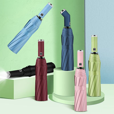 Manicotto rotante di torcia a LED Ombrello pieghevole automatico per viaggi e pubblicità