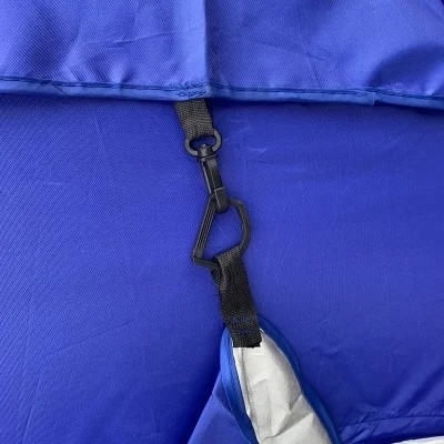 Ombrello da spiaggia multifunzionale per la protezione dagli UV e il design a prova di vento